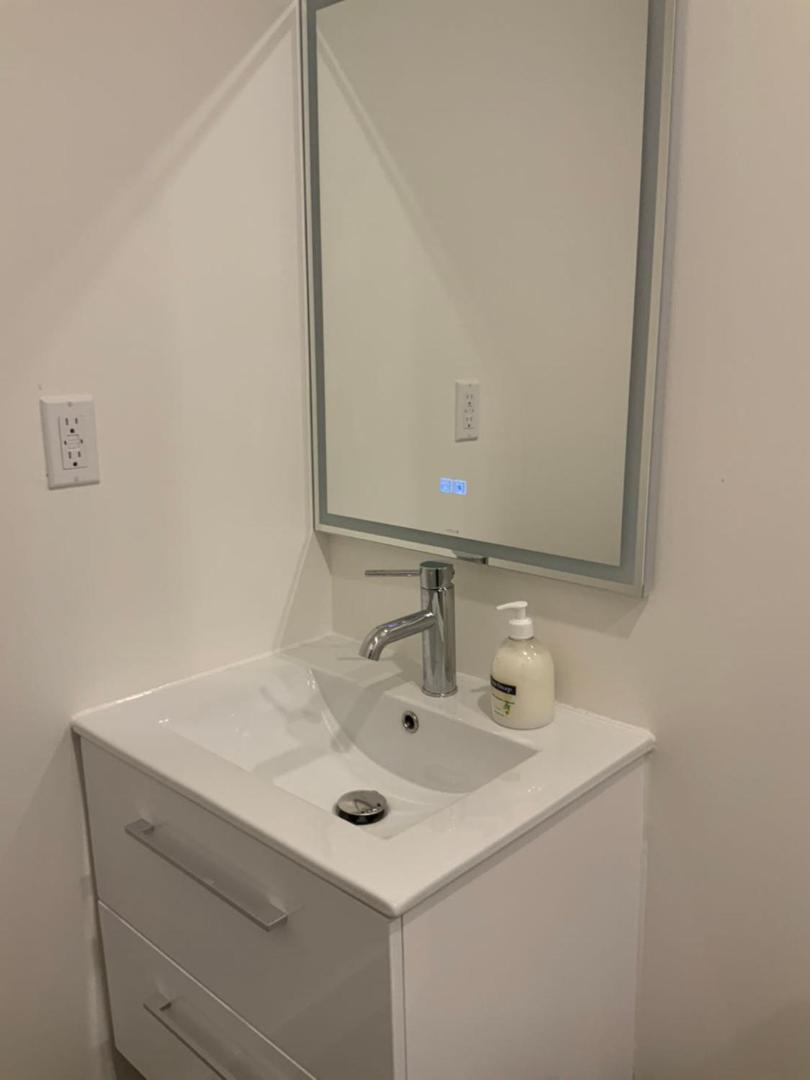 Leaside Garden Guesthouse 多伦多 外观 照片