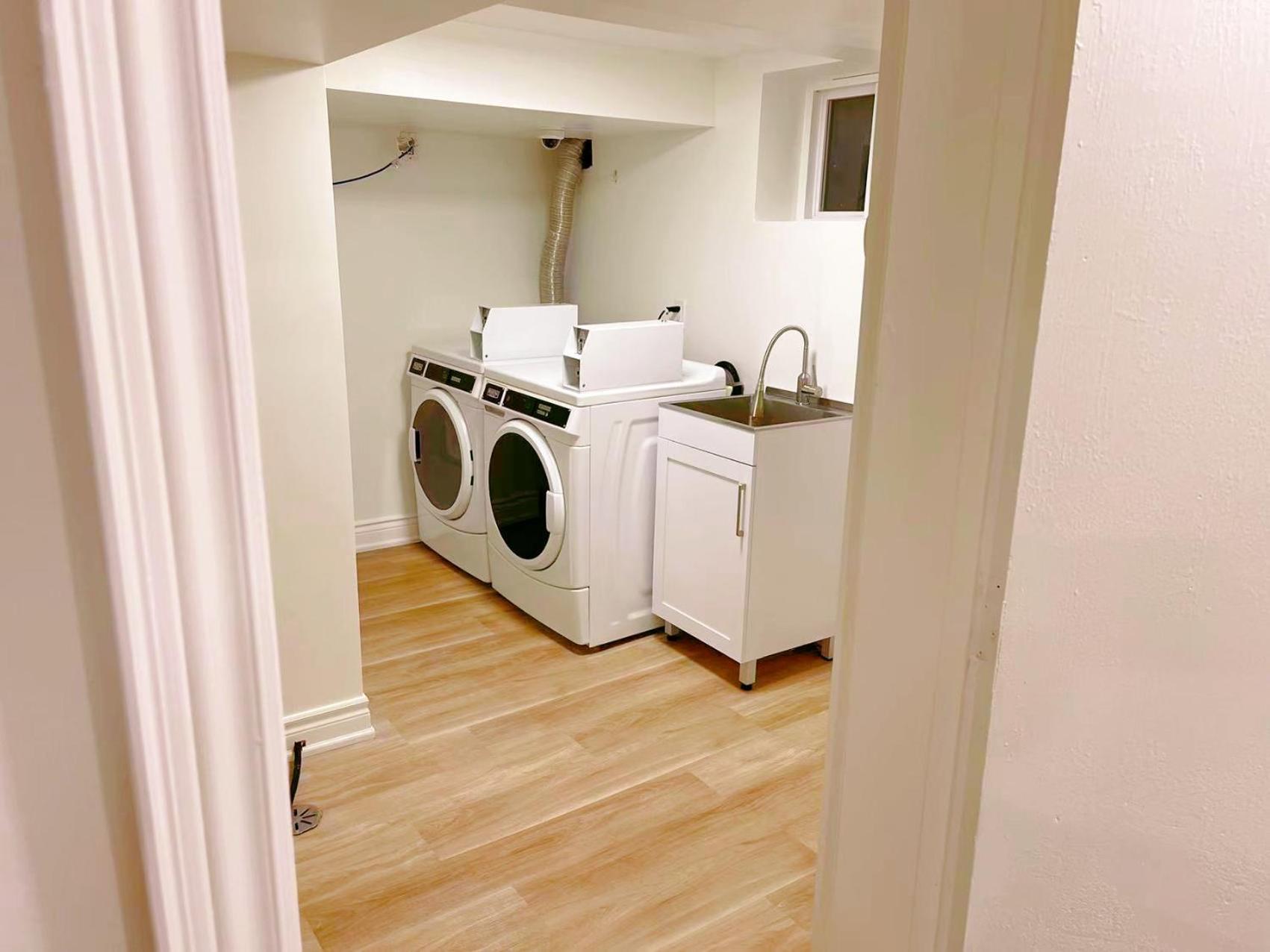 Leaside Garden Guesthouse 多伦多 外观 照片