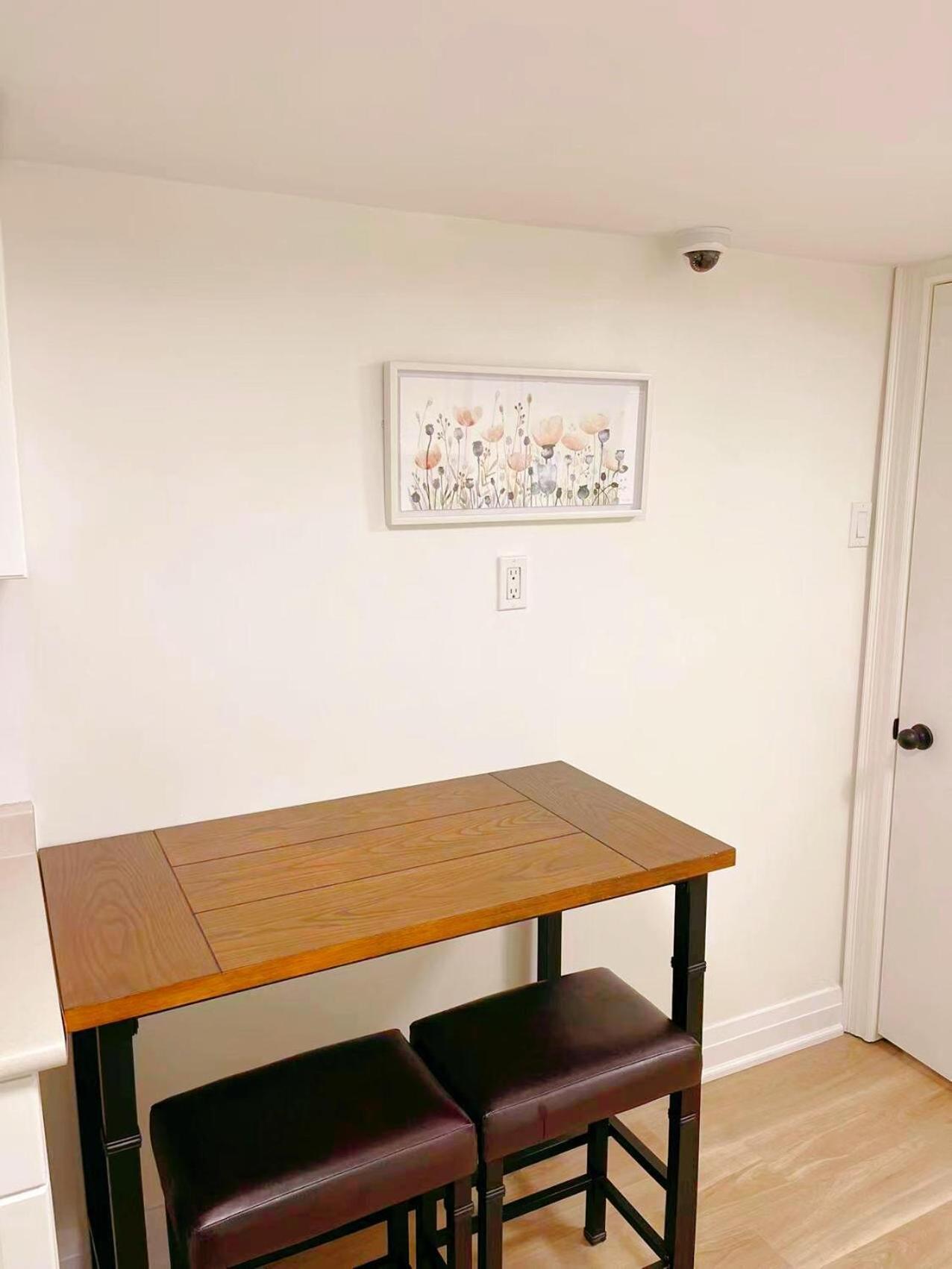 Leaside Garden Guesthouse 多伦多 外观 照片